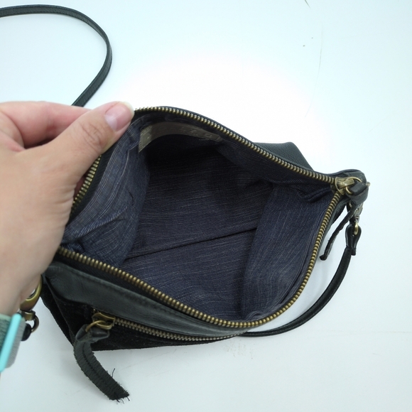 Molly G Small Black Genuine Suede Leather Crossbody Purse Thin Strap Made in‎ LA - Picture 5 of 6